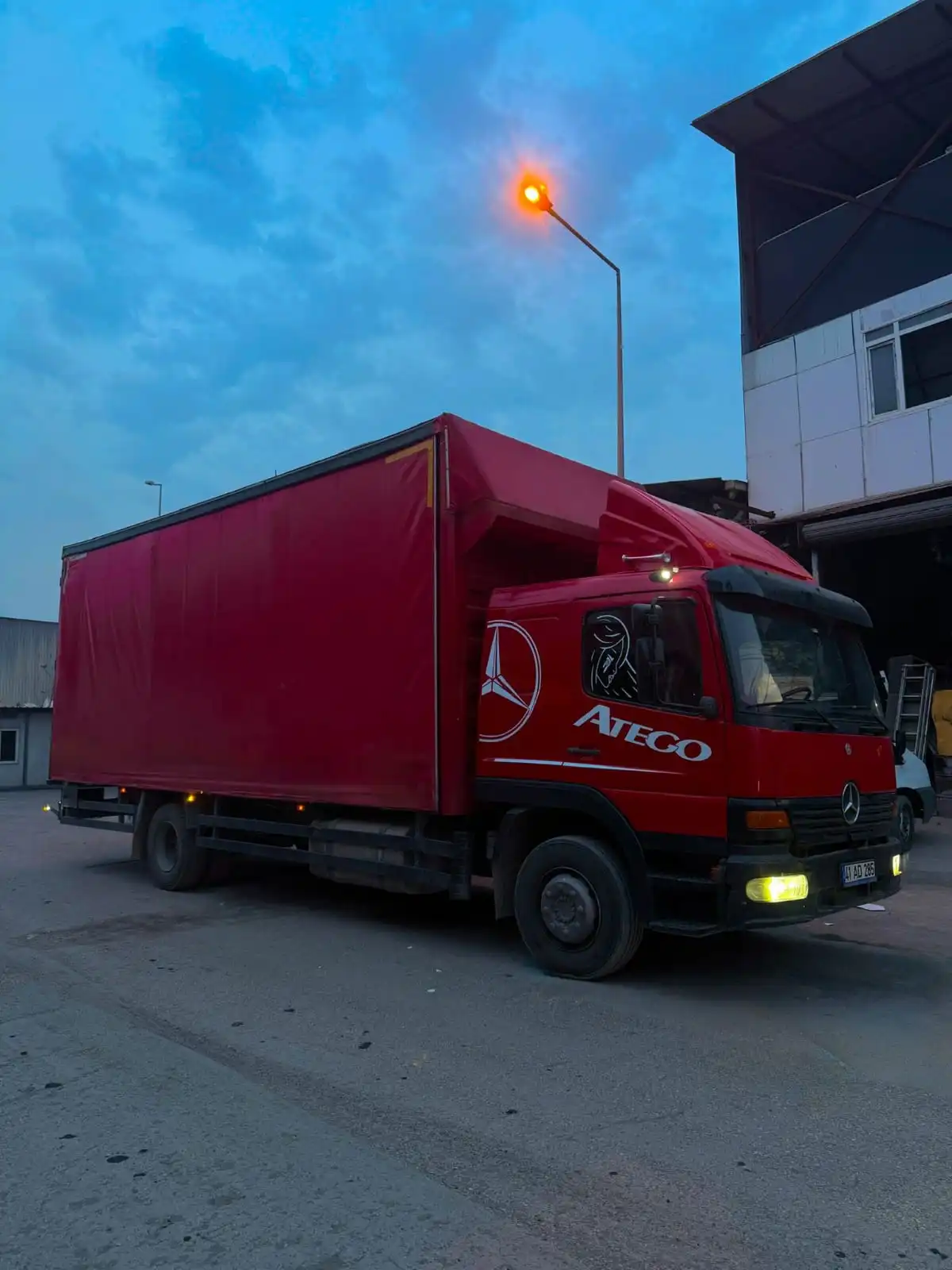 Güvenli Taşımacılık Hakim Nakliyat